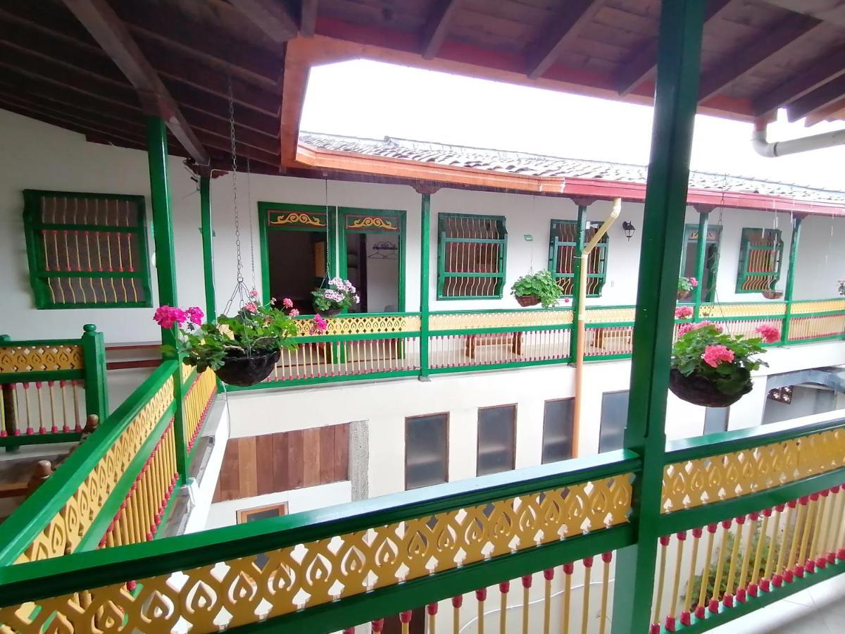 Balcones Del Parque Jardin Hotel Ngoại thất bức ảnh